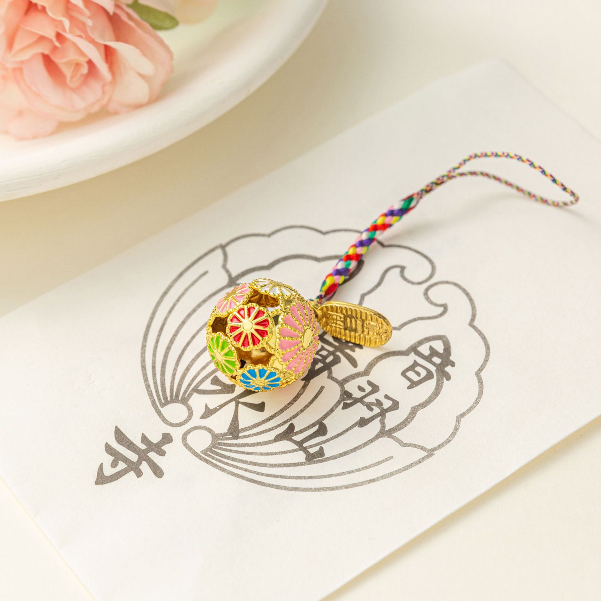 日本旅游纪念铃铛御守太古铜铃铛十二生肖挂件镂空樱花铃铛挂件