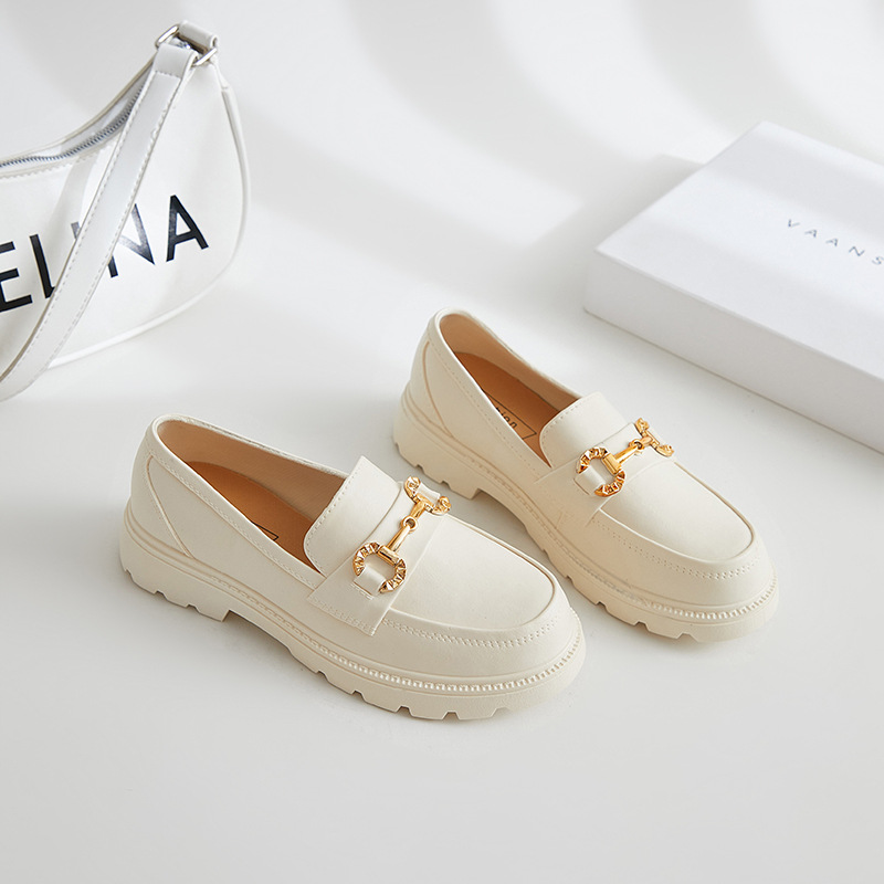 2022 New Loafers Spring and Autumn British Style Retro Small Golden Button round Head PVC Slip-on Platform Loafers