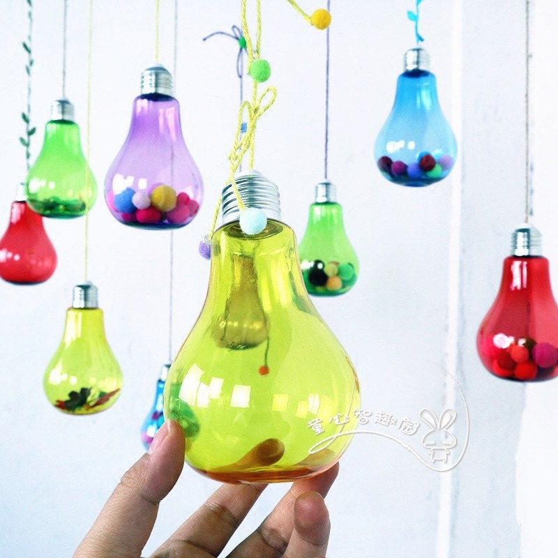 幼儿园学校创意彩色塑料灯泡挂饰教室走廊室内外装饰布置空中吊饰