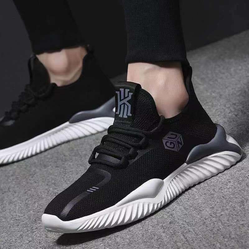 2021 New Spring Breathable Light Casual Shoes Korean Summer Running Tide Shoes Men's Black Shoes One Piece Dropshipping