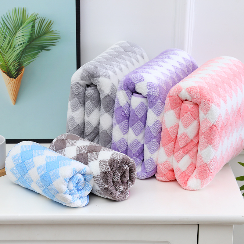 Warp Knitted Coral Velvet Three-Color Plaid Towels Gift Covers Household Warm Fleece Soft Absorbent Beach Towel