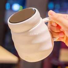 情侣陶瓷马克杯家用密封茶杯办公室喝水水杯新款2024女士带盖杯子