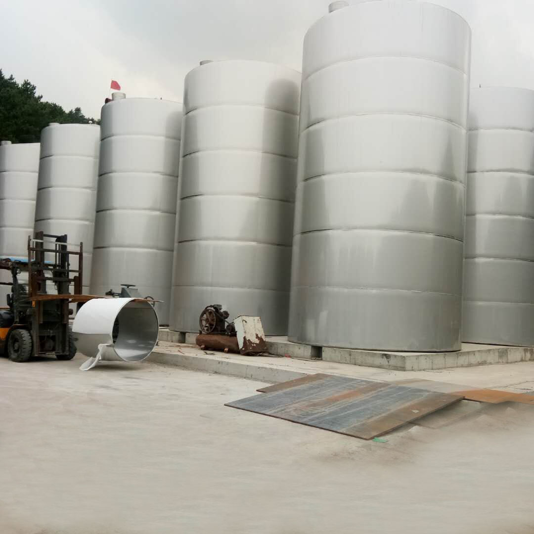 山西现场制造20吨大型304不锈钢储存罐 100吨不锈钢白酒储存罐群
