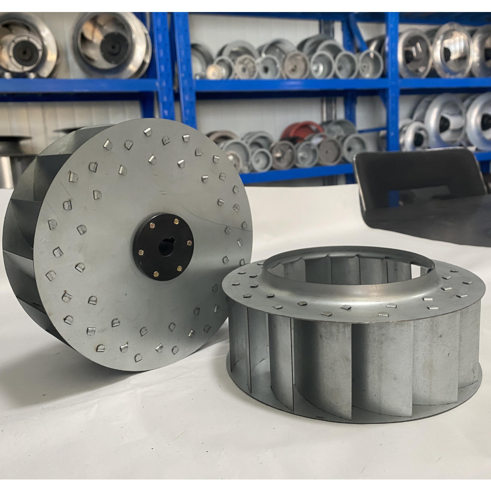 200叶轮铆接风扇 厂家直销后倾离心配件风轮内外转子镀锌蜗壳风机