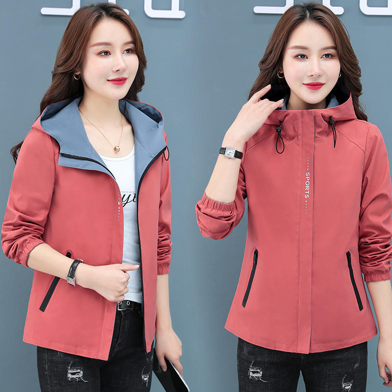 短款春秋外套女2022年春季新款女士宽松爆款休闲百搭夹克冲锋衣潮
