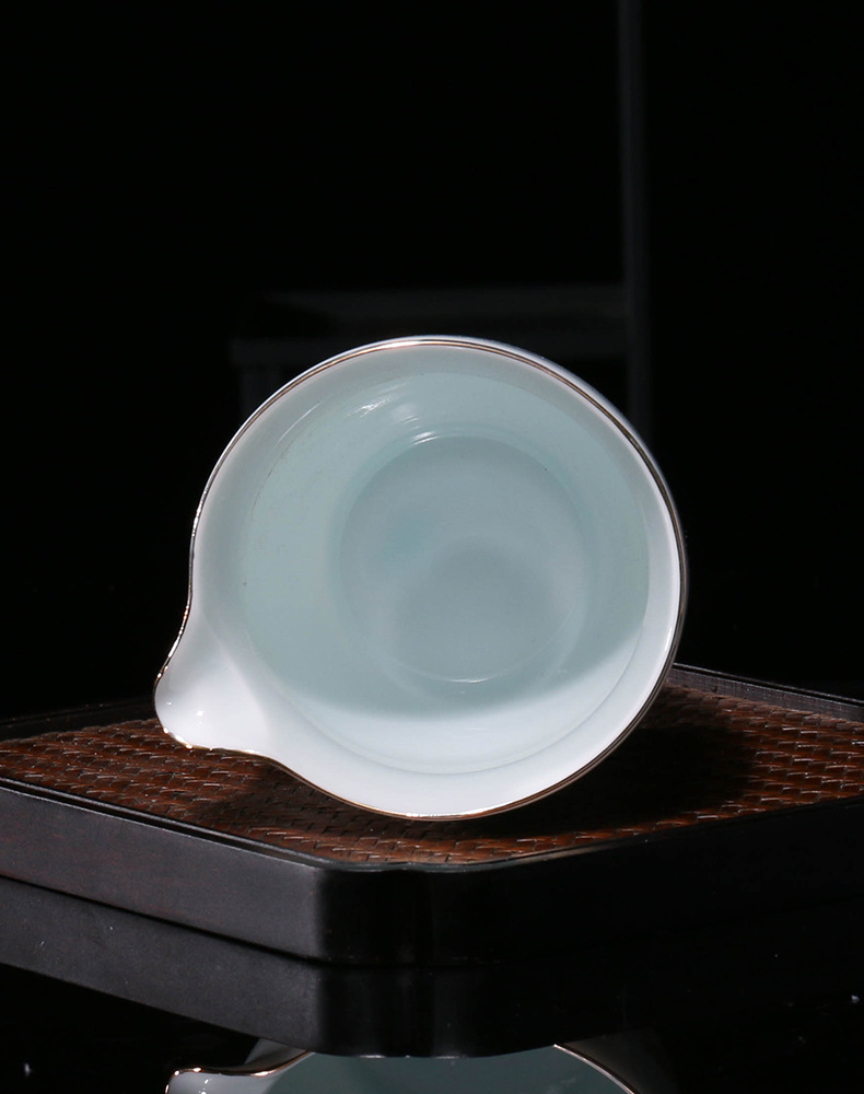 青瓷茶具公道杯德化陶瓷分茶器家用泡茶山水公杯创意公平杯复古