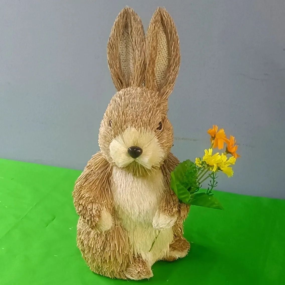 跨境新品复活节兔子草编纯手工仿真民间工艺品田园可爱风庭院摆件