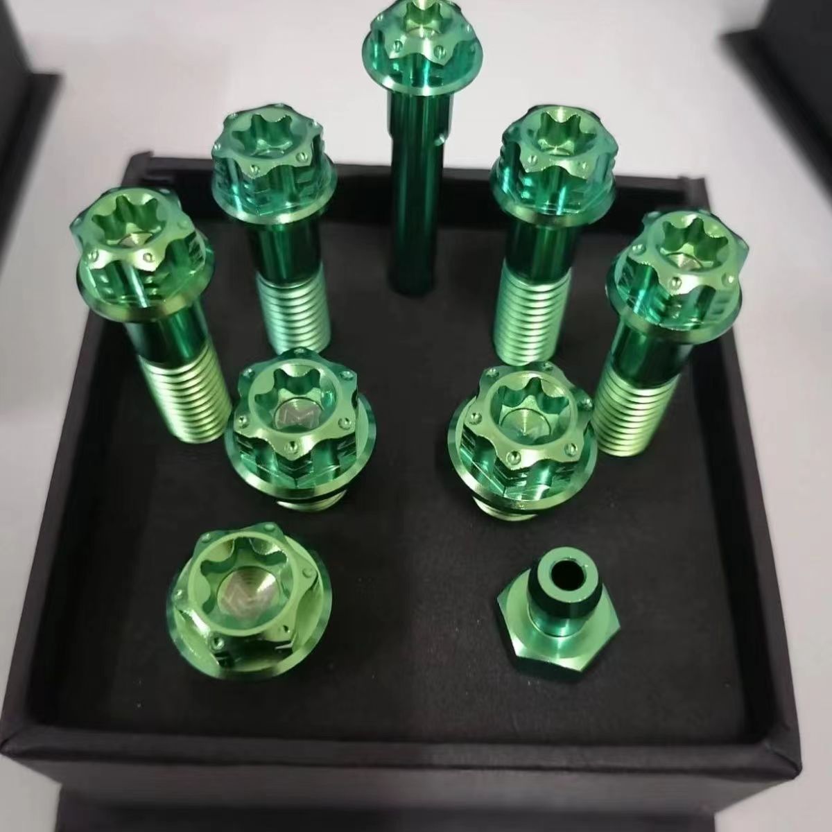 九号小牛电动改装钛合金卡钳螺丝爱得利布雷博螃蟹鲍鱼车力屋现货