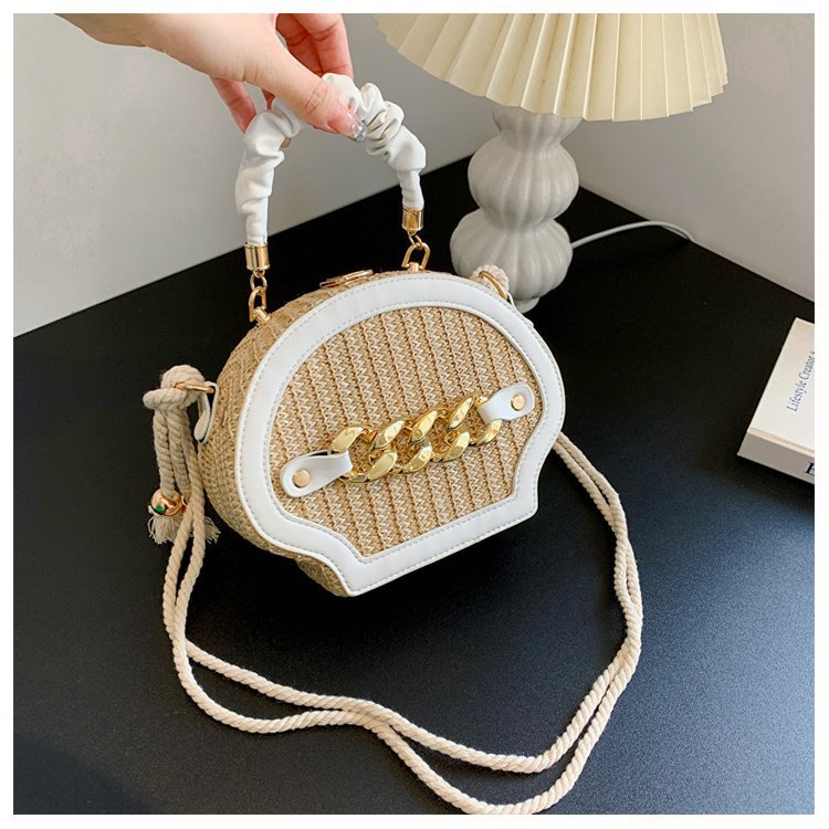 This Year's Popular Woven Small Bag Women's Bag 2023 New Fashion Handbag All-Match Straw Woven Small Square Bag Crossbody Bag