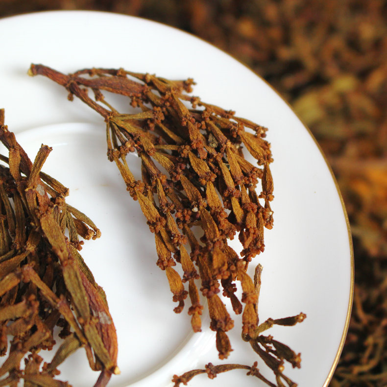 景迈山 18年古树螃蟹脚 普洱茶生茶 散茶 古茶树寄生植物 500g