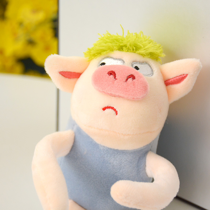 搞怪可爱拽拽猪绿毛猪生气猪包包挂件公仔挂饰钥匙扣生日礼物男女