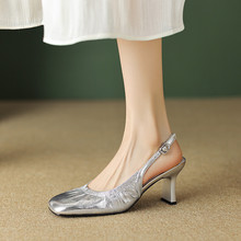 夏季新款法式气质方头高跟鞋配裙子优雅银色褶皱单鞋金色舒适凉鞋