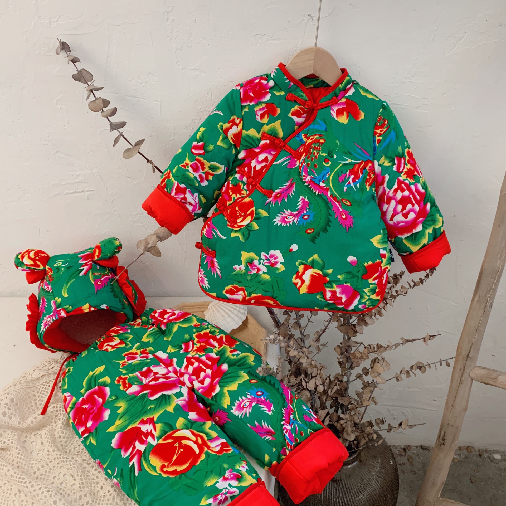 女童棉服2020冬季儿童套装东北大花棉袄宝宝保暖两件套送帽子代发