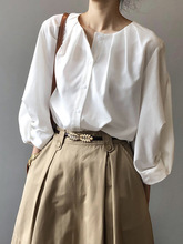 法式复古泡泡袖白色衬衫女春秋设计感小众衬衣夏薄款港风中袖上衣