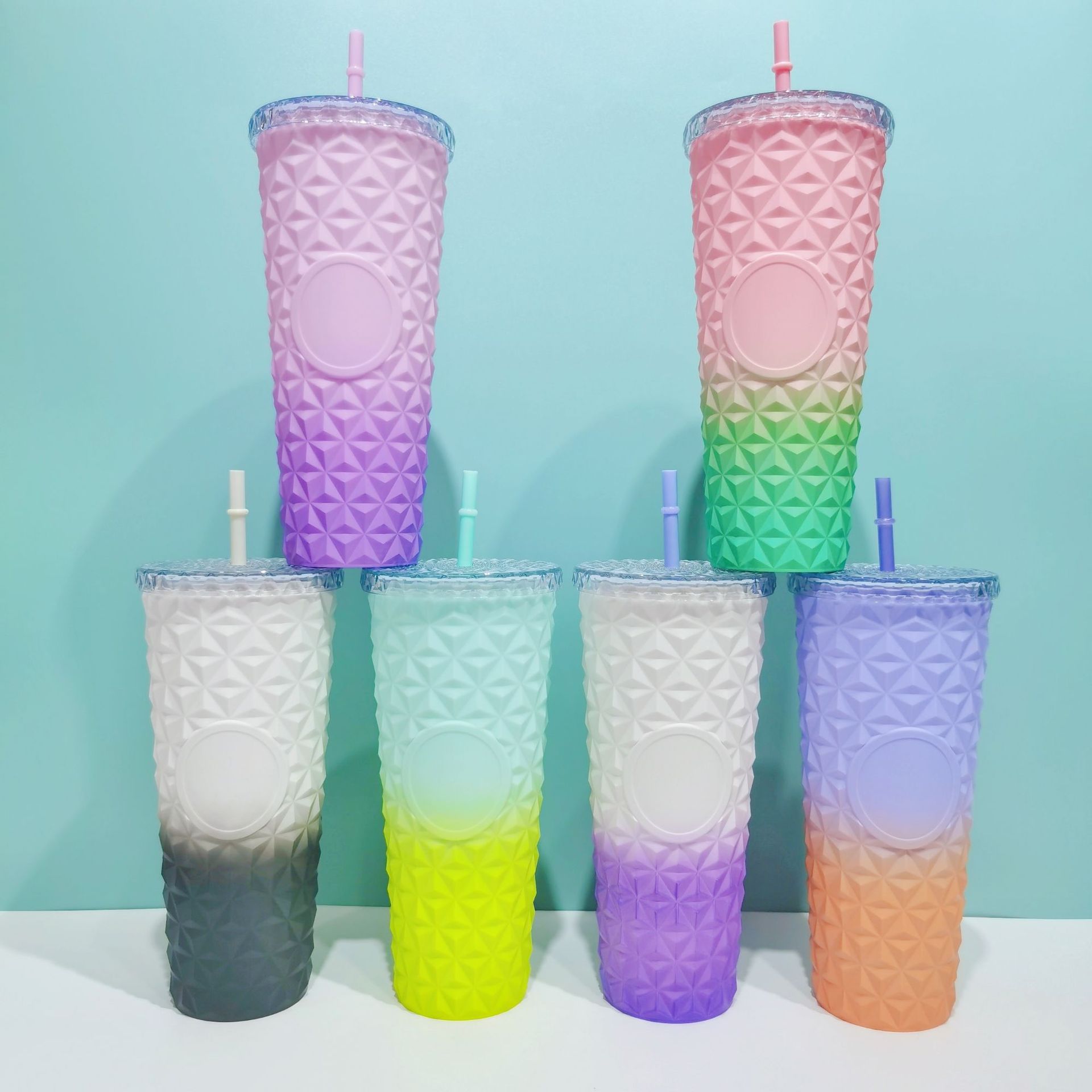 Factory Direct Supply Cross-Border Double Plastic Straw Cup Large Capacity Real Color Gradient Creative Durian Cup Portable Diamond Cup