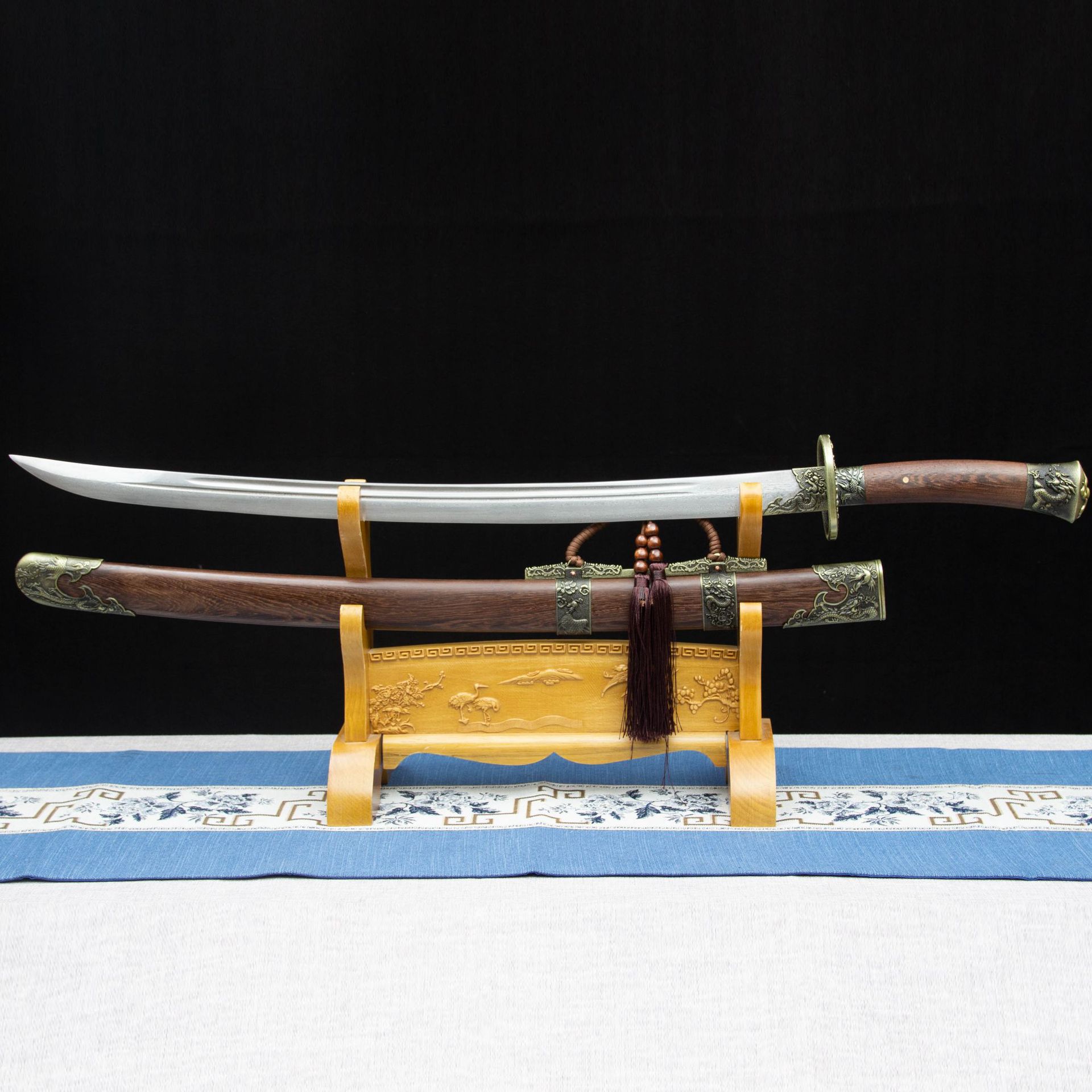 龙泉市刀剑花纹钢一体手工锻打清腰刀绣春刀锦衣卫佩刀宝剑未开刃