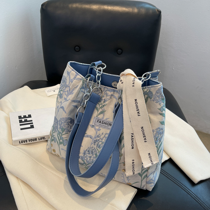 Printed Underarm Canvas Bag Tote Bag Female 2022 New Artistic Special-Interest Shoulder Bag Embroidery Student Commuter Bag