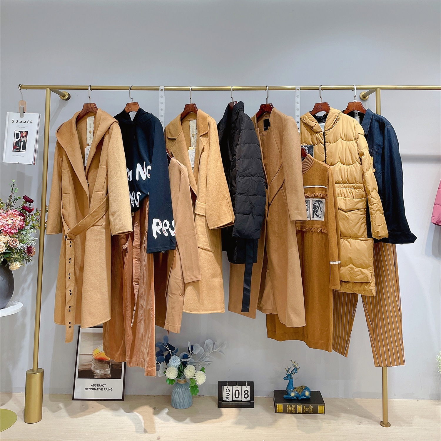 美丽衣橱秋冬装 杭州女装撤柜一手货源品牌折扣女装尾单清货衣服