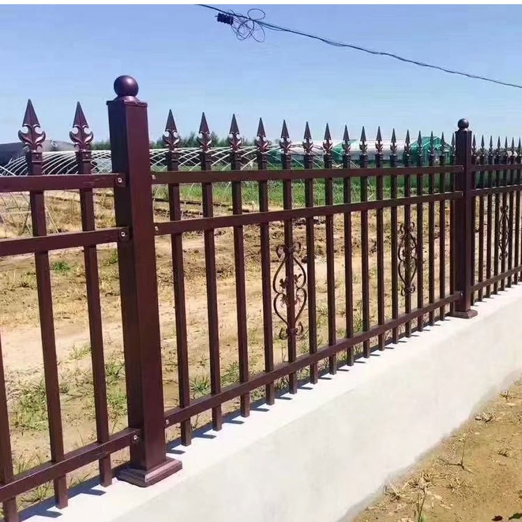 定制焊接钢管围墙护栏铁艺烤漆围栏小区工厂大门防护栏杆锌钢护栏