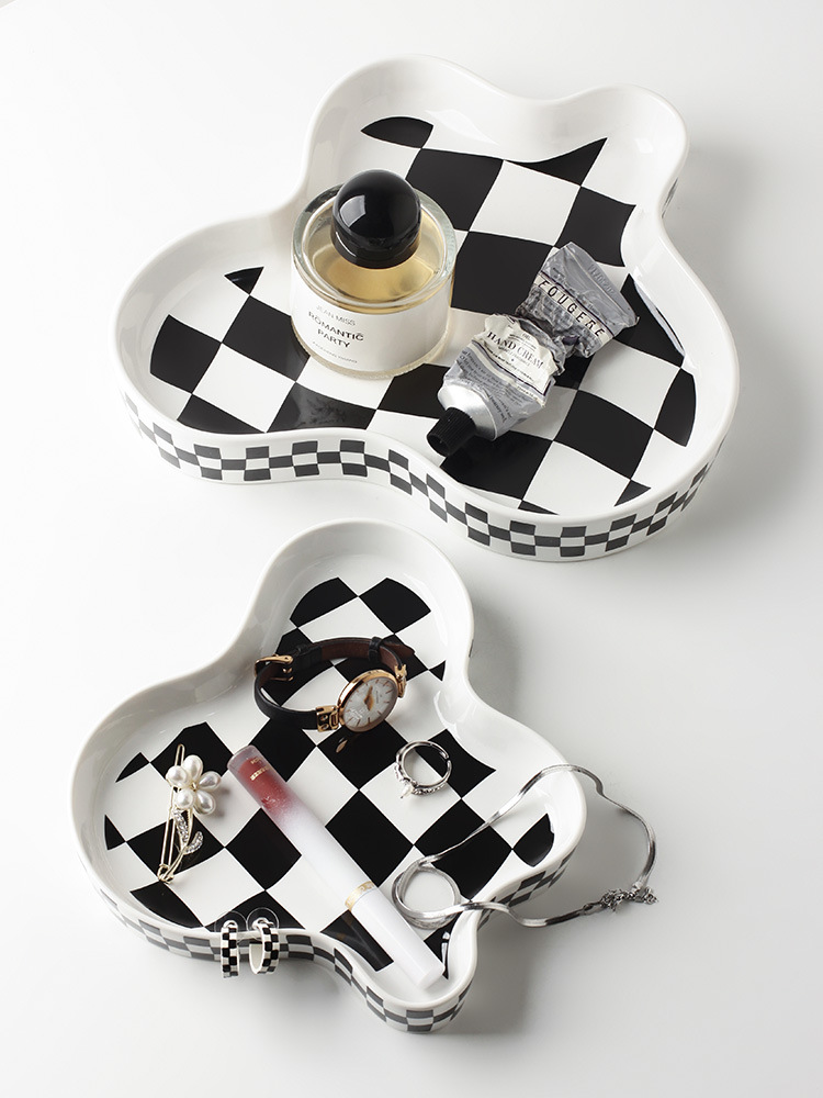 INS Chessboard Tray Decoration Advanced Design Hallway Key Cosmetics and Jewelry Storage Tray