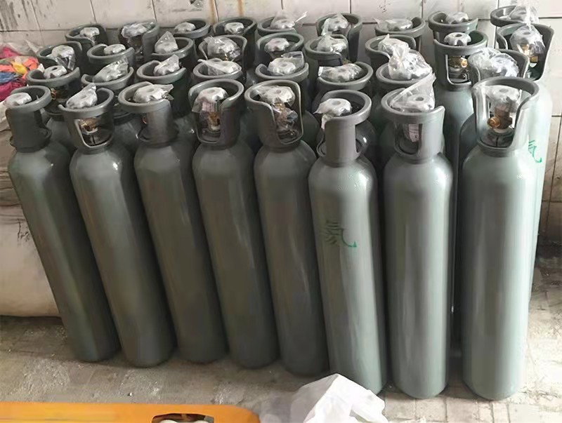 成都直供氦气厂家40l高压氦气 10升高压氦气瓶 气球充气氦气瓶