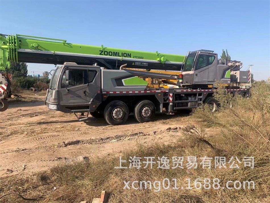 新款55吨ztc550v中联起重机55吨吊车euro5zoomlioncrane出售