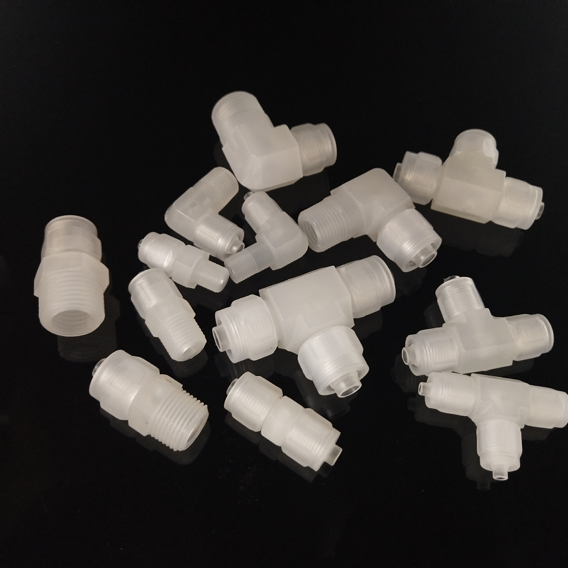 pp塑料气管接头