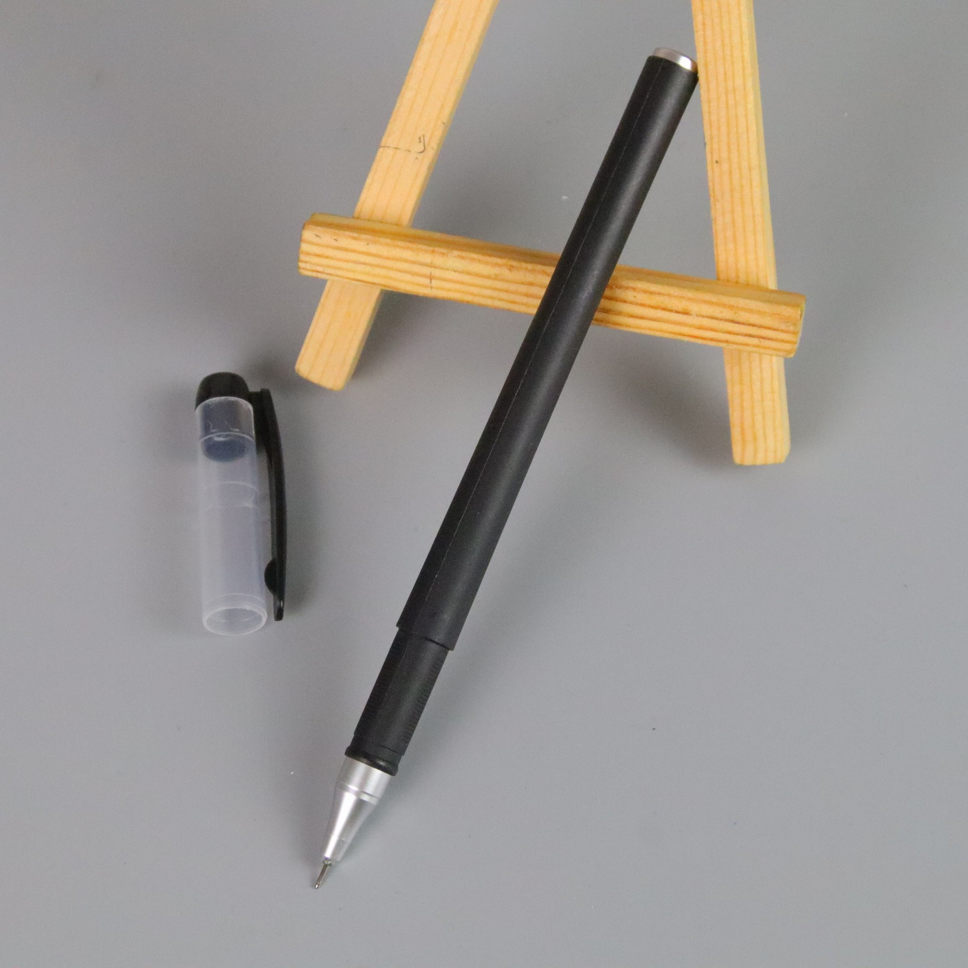 Gp-380 Gel Pen Matte Office Black Signature Pen Learning Stationery Ball Pen Student Test Pen Factory Wholesale