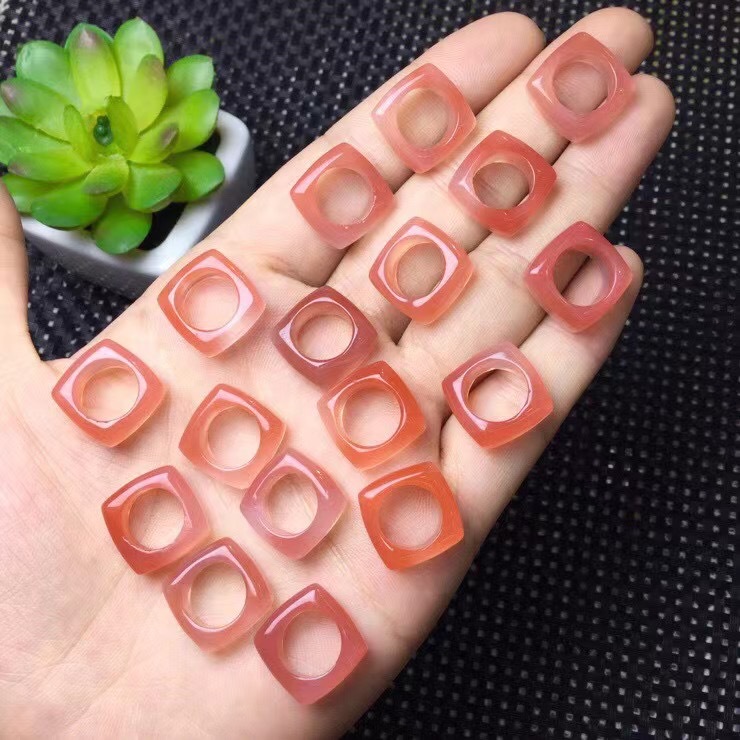 天然粉盐源玛瑙方形跑环荔枝冻白玛瑙佛念珠文玩卡环diy配件批发