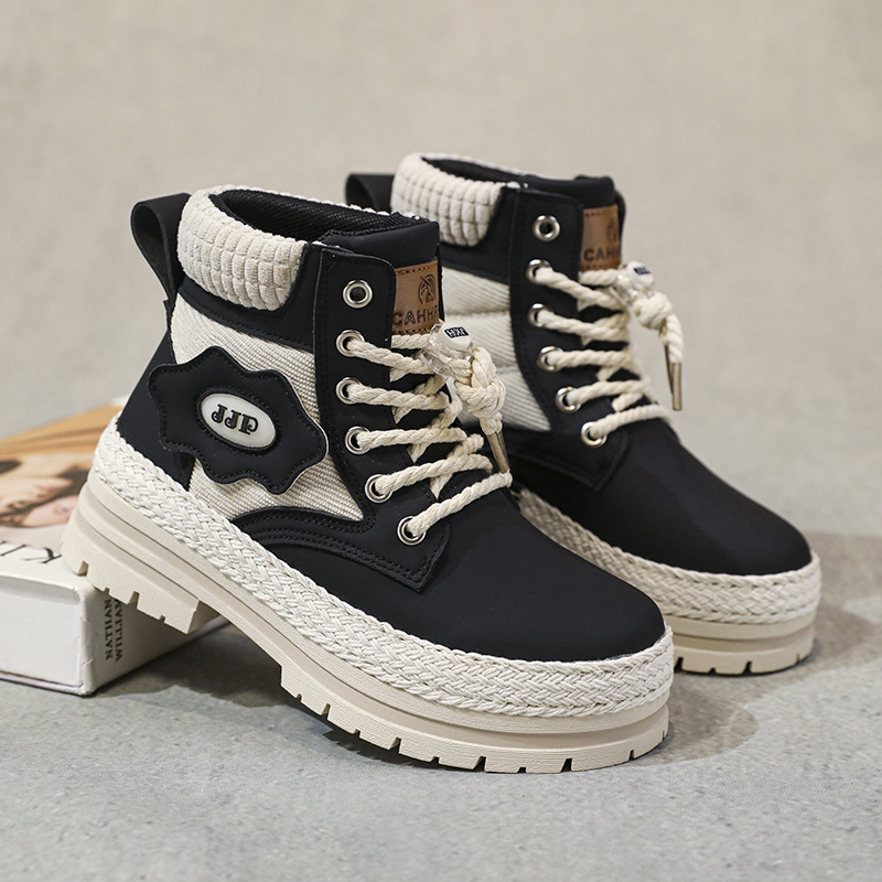 儿童马丁靴男童鞋秋冬季新款软底防滑短靴中大童女童英伦旭恒童厂