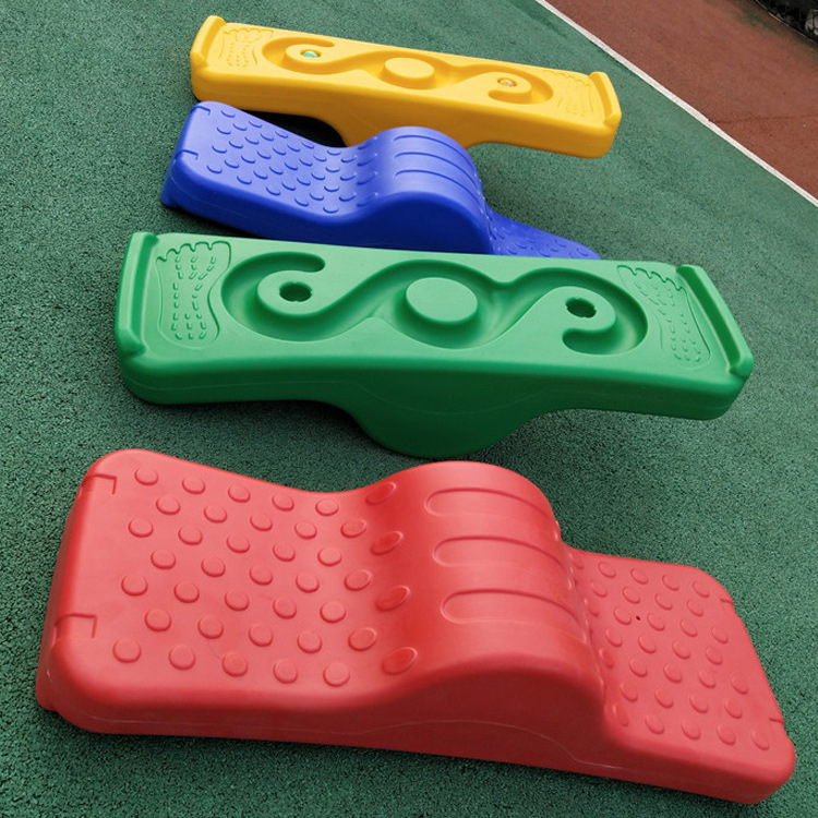 儿童平衡跷跷板玩具 幼儿园感统训练早教中心亲子游戏塑料平衡板