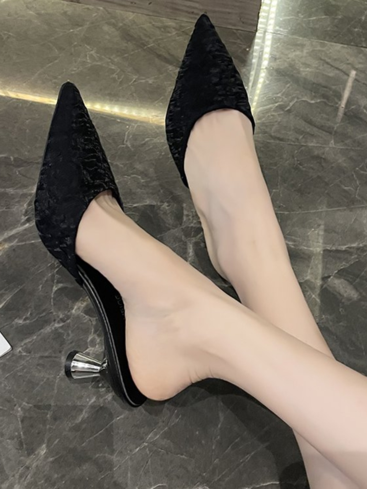 百搭2024尖头懒人包头拖鞋女外穿春夏新款气质凉拖半拖高跟鞋中跟