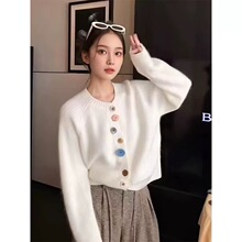 小众设计彩扣毛衣开衫女2025春季新款韩系独特超好看外套针织上衣