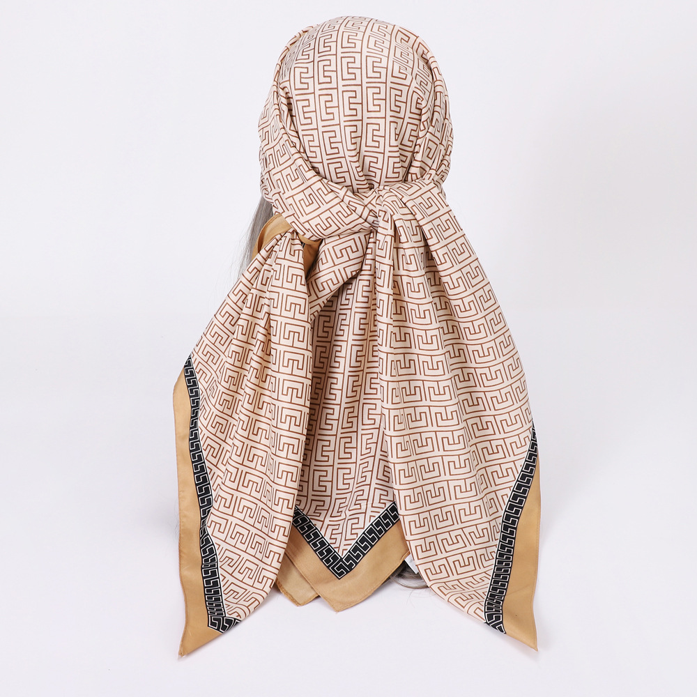 European and American Daily 2023 New 110cm Square Scarf Spring Classic Geometric Pattern Silk Scarf Female Scarf Headscarf Wholesale