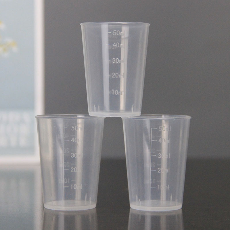 现货 50ml量杯50毫升塑料量杯实验室量杯小量杯 刻度量杯批发