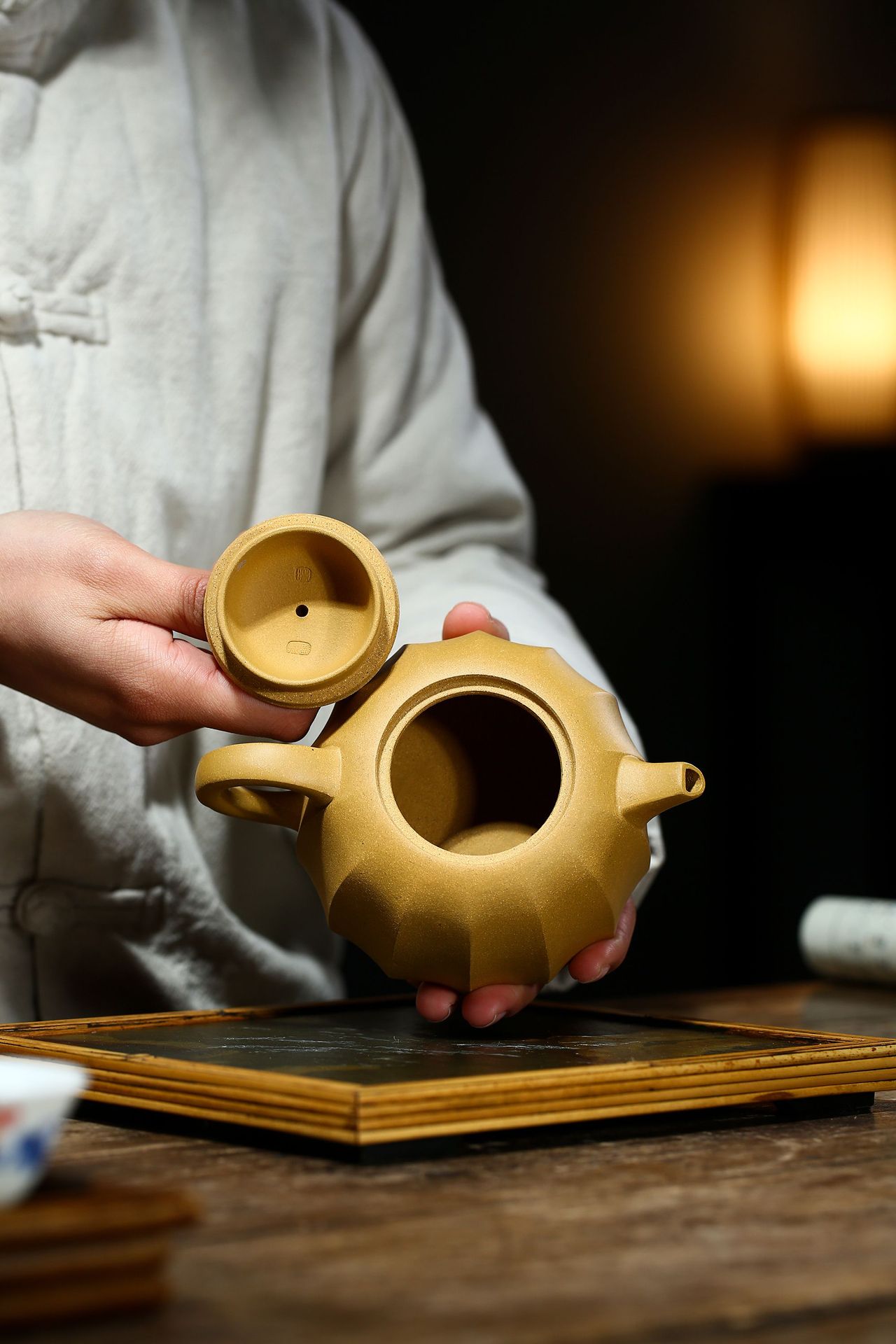 宜兴紫砂壶厂家直发手工制作黄段筋纹半月壶家用茶壶批发定制代发