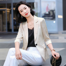 炸街小西装女白色韩版修身复古洋气显瘦2022春夏新款小个子西服女