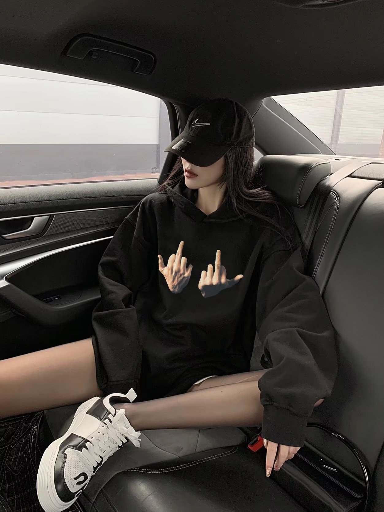 秋冬季新款网红重磅连帽卫衣男士宽松百搭手指连帽外套男工厂批发