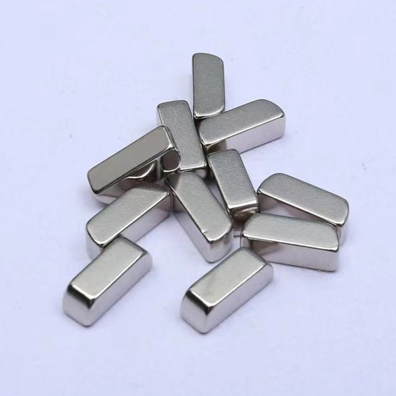 超强磁铁钕铁硼强磁方形沉孔异形磁钢汽车医疗t形耐高温强力磁铁
