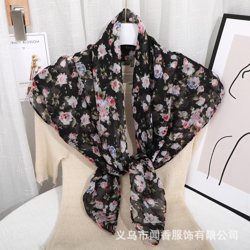 Voile Cotton and Linen Floral Square Scarf Women's Fashion Printed Thin Scarf Work Sun Protection Dust-Proof Closed Head Scarf Wholesale