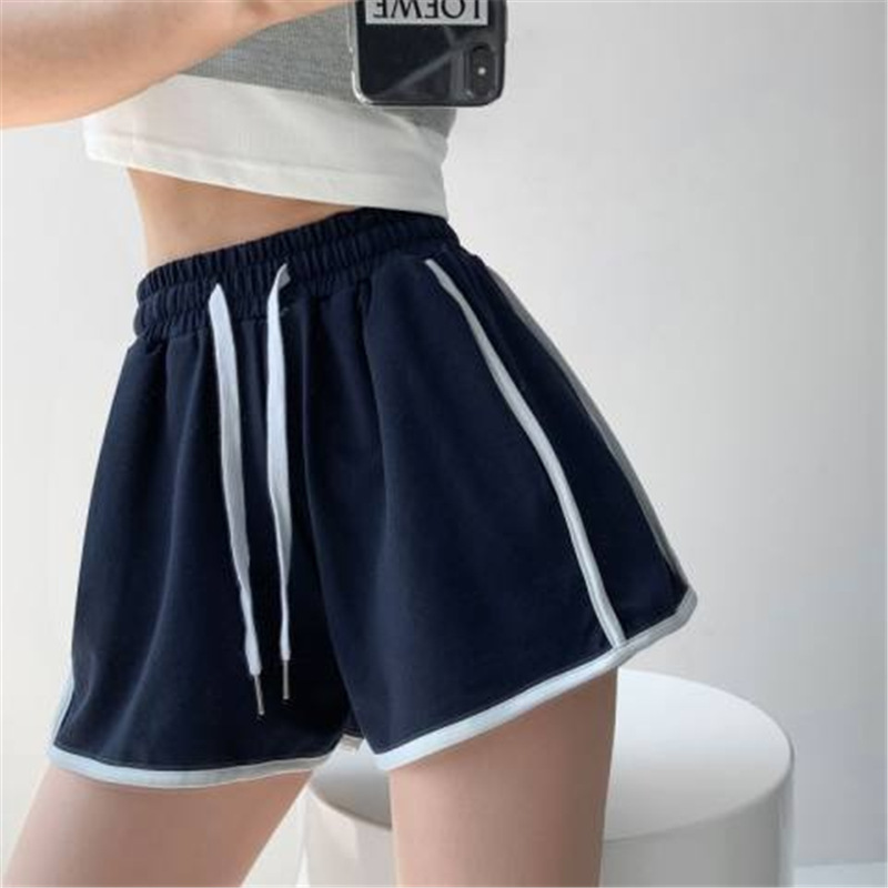 ins超火侧边条纹运动短裤女a字白边显瘦宽松跑步居家休闲百搭热裤