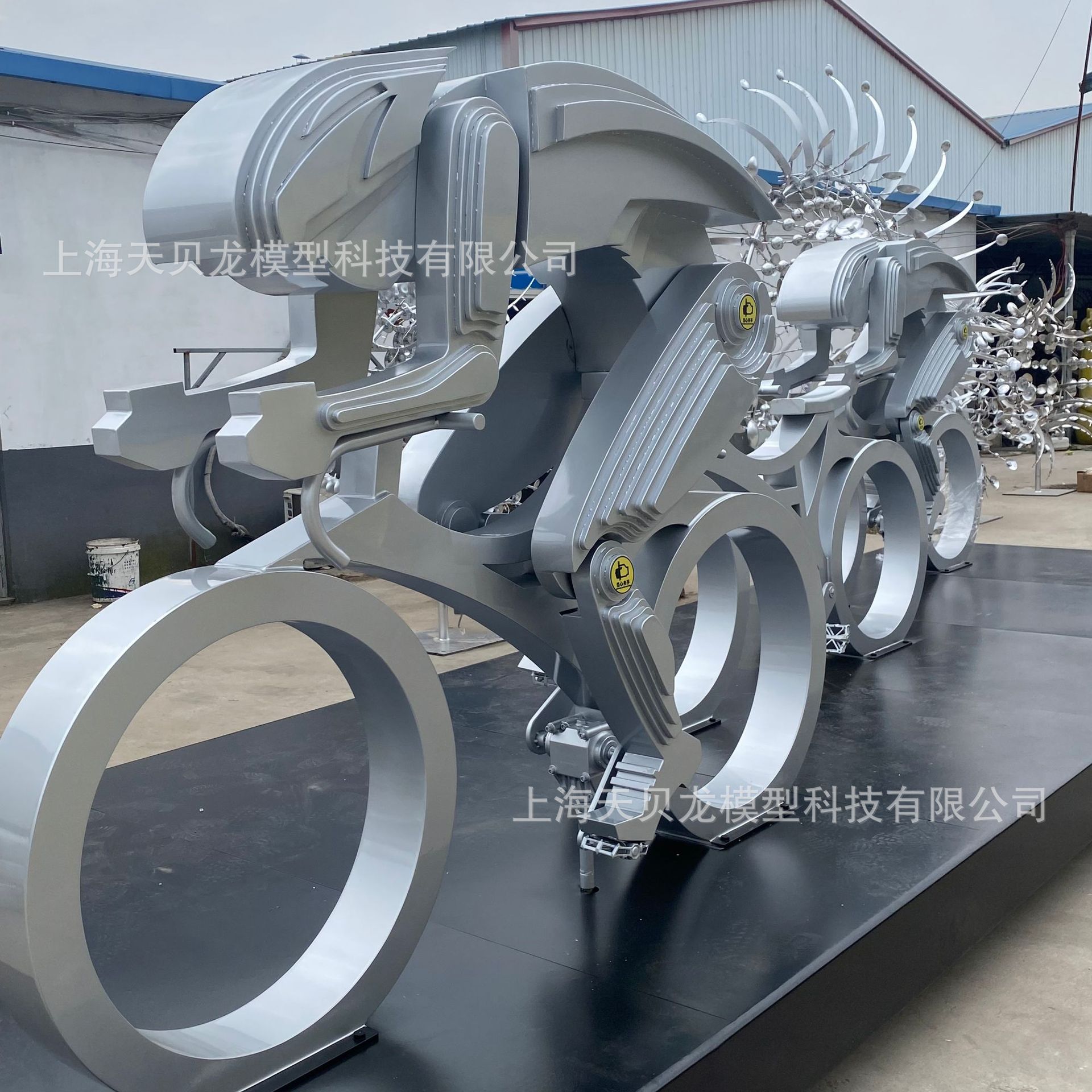 不锈钢机械联动原理脚蹬发光单车 公园景观骑行运动健身引流装置