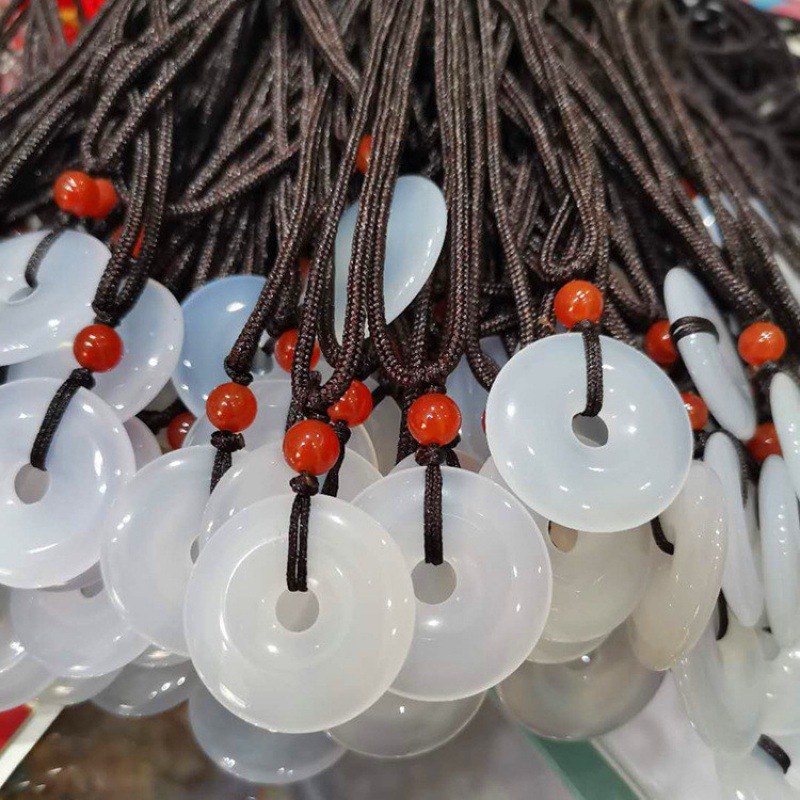 玉髓平安扣吊坠男女款 羊脂白玉项链直播礼品小商品地摊货源批发