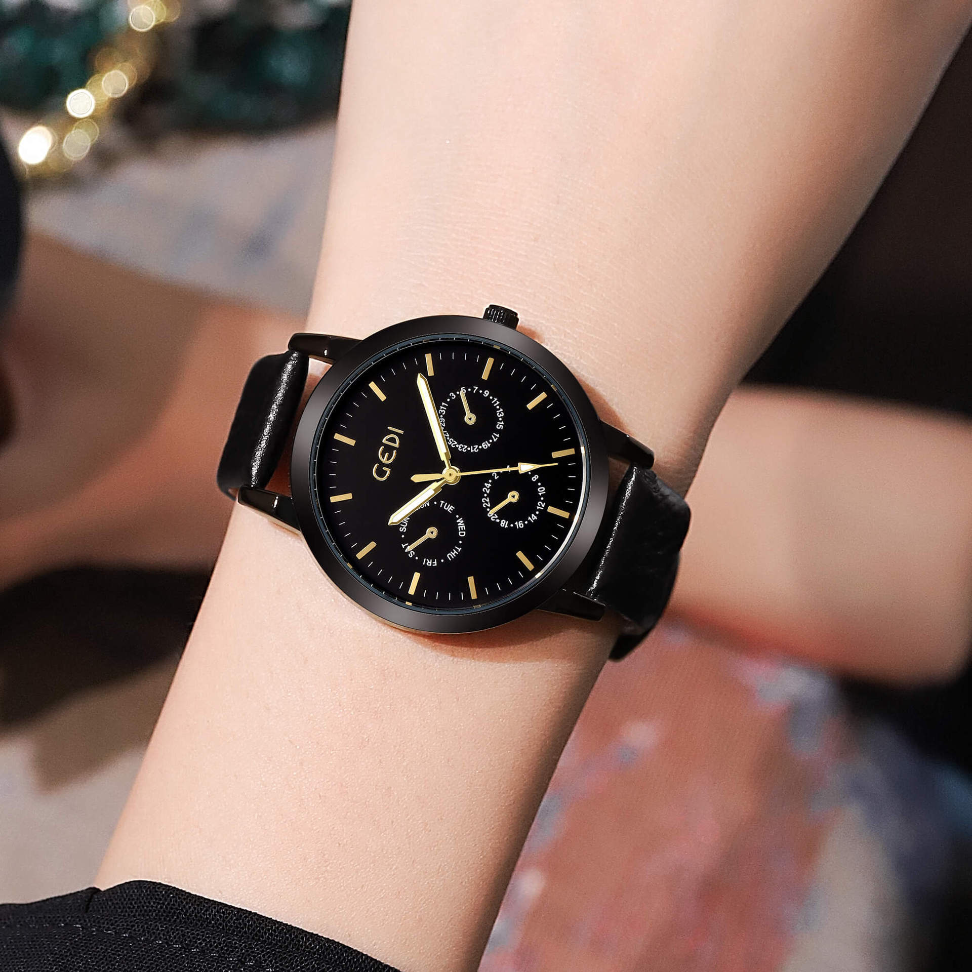 歌迪新款运动风小众三眼手表女士时尚防水皮带石英表学生考试手表