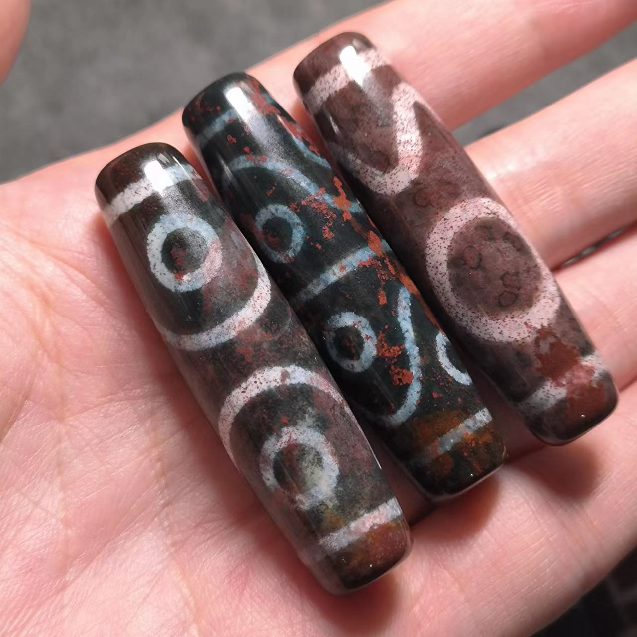 象雄朱砂玛瑙天珠宝瓶息增怀大鹏鸟两眼三眼七眼等多种图案aqx8