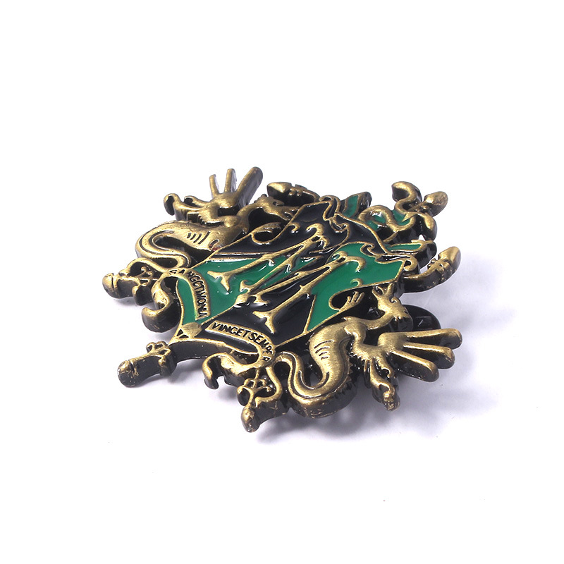 动漫 周边 马尔福家族 徽章钥匙扣 家徽标志项链 胸针