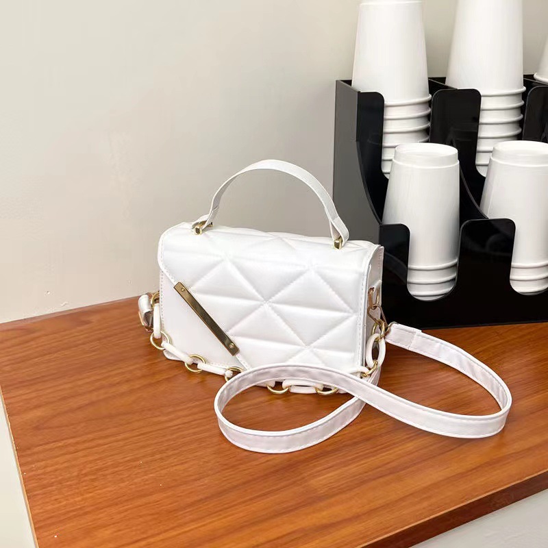 New 2023 Rhombus Pattern High Quality Bag Women's Trendy Small Square Bag Fashion Chain Bags Solid Color Shoulder Messenger Bag