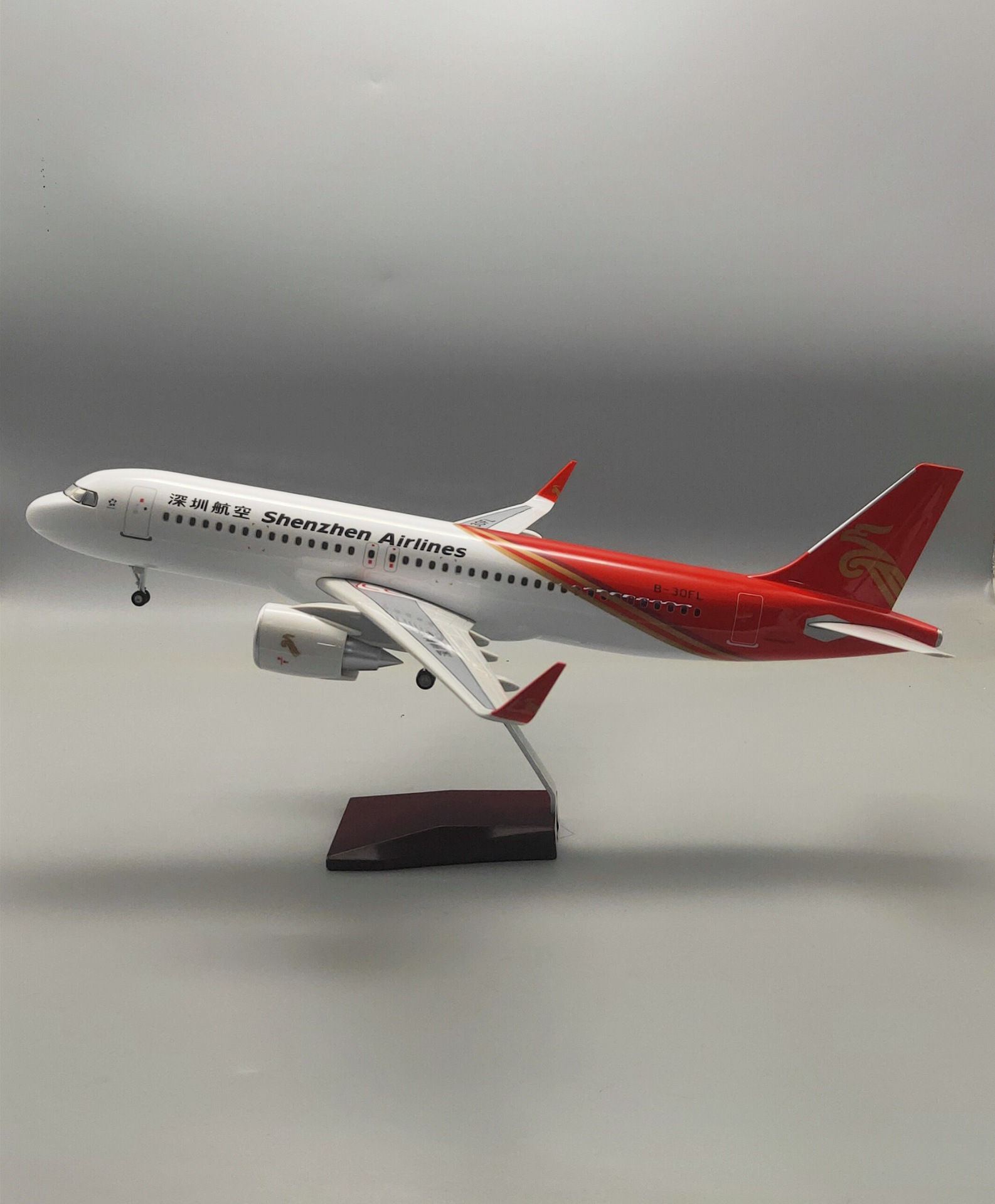 空客a320春秋南航 带起落架仿真飞机模型 民航树脂航模礼品摆件