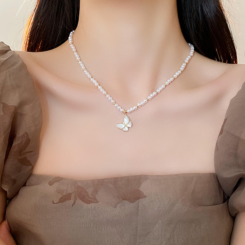 Real Gold Electroplated Zircon Fritillary Butterfly Pearl Necklace French Retro Clavicle Chain Elegant Light Luxury High-Grade Necklace