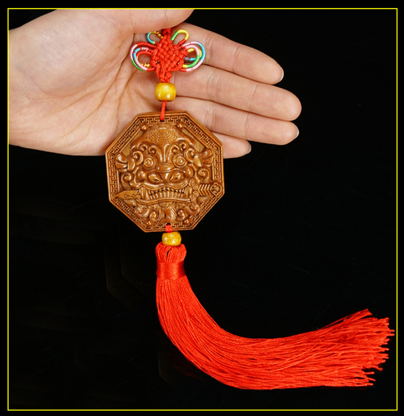 桃木兽头兽王八卦镜挂件狮咬剑虎头大门对门卫生间厕所家居摆件